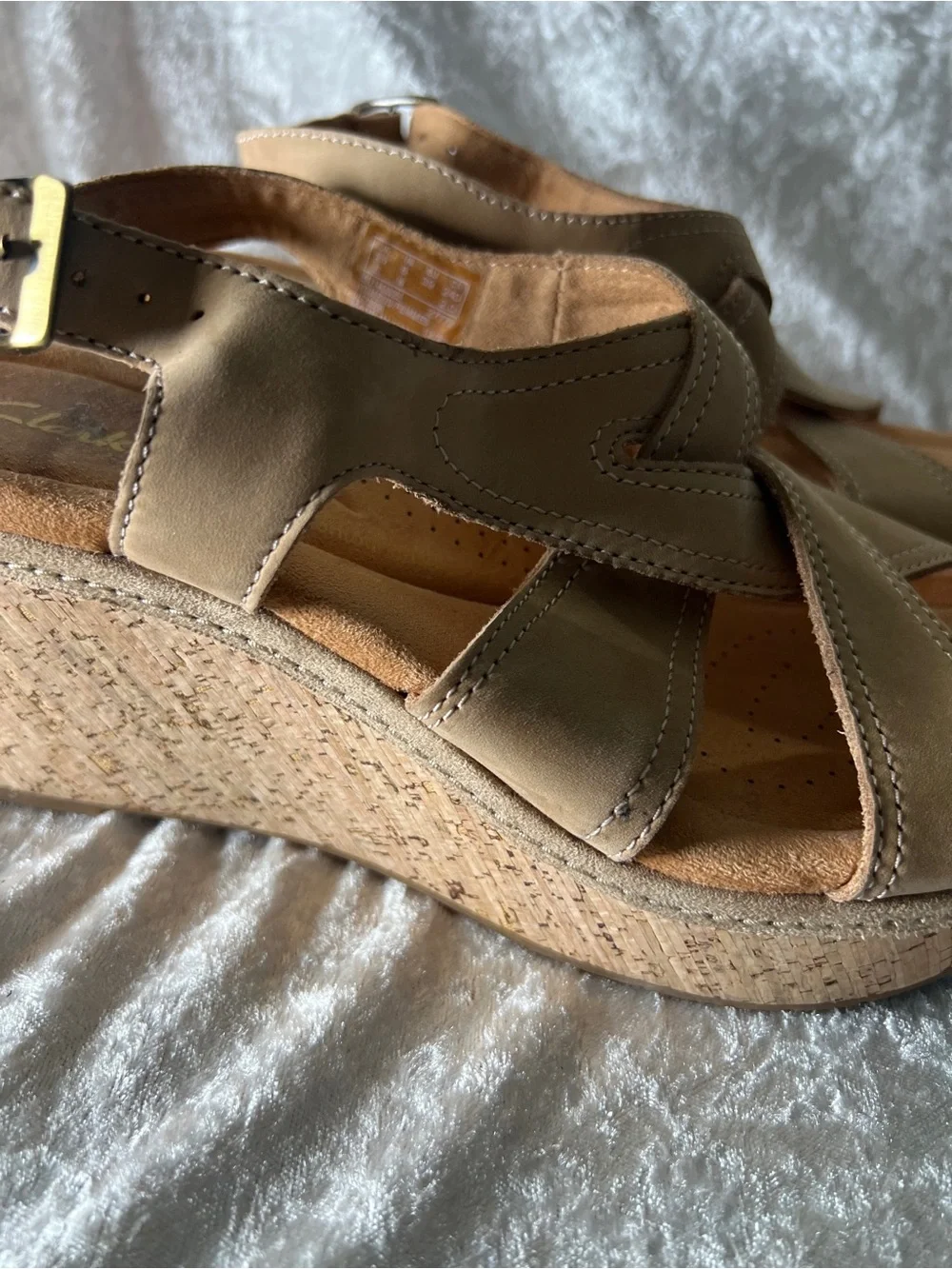 Clarks soft tan